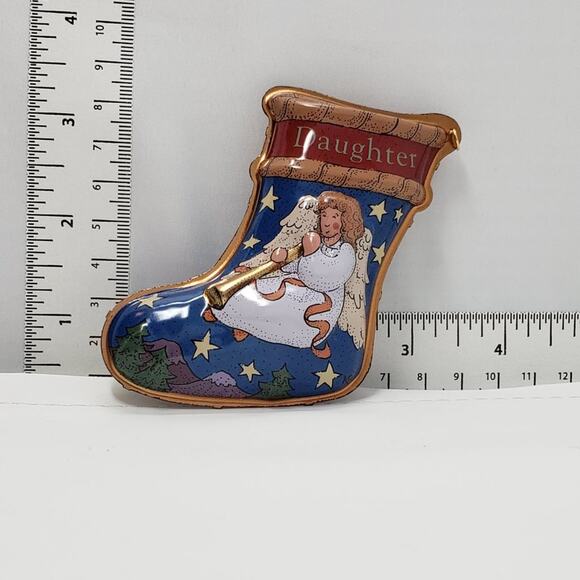 1997 Hallmark Daughter Pressed Tin Keepsake Holiday Christmas Ornament - Picture 11 of 11